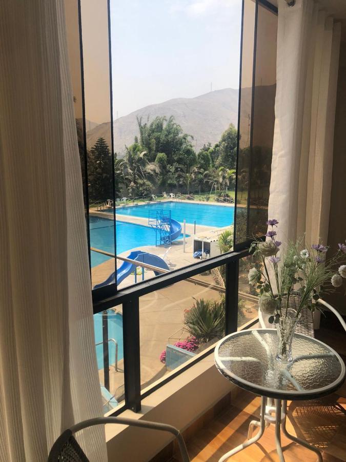 Mi Pequeno Club Hotel Lima Buitenkant foto