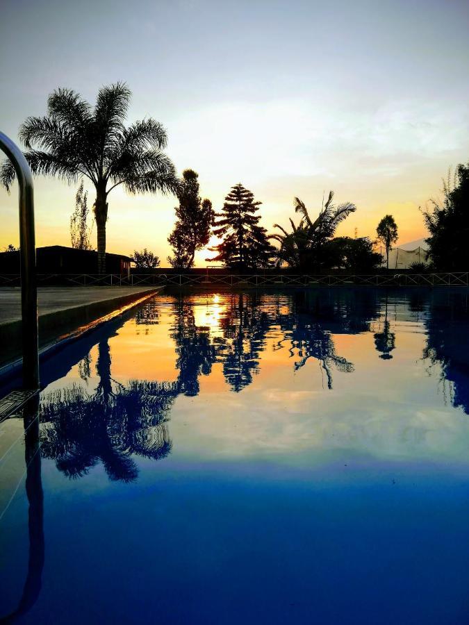 Mi Pequeno Club Hotel Lima Buitenkant foto